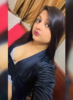 Hot & Happening Bong T-girl Sayraa - Transsexual escort in Bangalore Photo 20 of 30