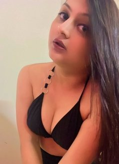 Hot & Happening Bong T-girl Sayraa - Transsexual escort in Bangalore Photo 21 of 30