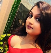 Hot & Happening Bong T-girl Sayraa - Transsexual escort in Bangalore