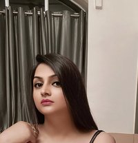 Hot & Happening Bong T-girl Sayraa - Acompañantes transexual in Bangalore