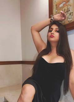 Hot & Happening Bong T-girl Sayraa - Transsexual escort in Pune Photo 27 of 30