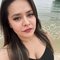 Hot Indian Actrss Kavya - puta in Doha