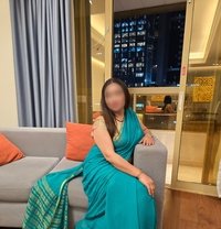 Hot Indian Bhabhi Milf - escort in Dubai