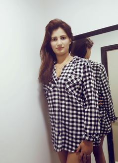 Hot Indian Escorts - escort in Dubai Photo 3 of 7