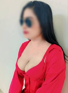 hot Janvi here - escort in Mumbai Photo 1 of 15