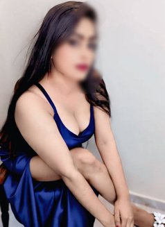 hot Janvi here - puta in Mumbai Photo 13 of 15