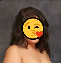 Hot Jiya - puta in Hyderabad