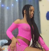 Hot Juicy Pussy Sexy Ass Chloe - puta in Pune