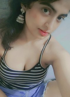 Hot Kyra Real Meet /Cam Service - escort in Mumbai Photo 3 of 13
