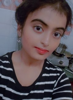 Hot Kyra Real Meet /Cam Service - escort in Mumbai Photo 4 of 13