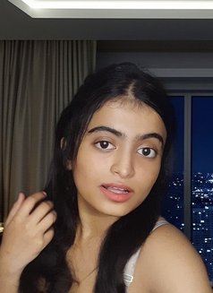 Hot Kyra Real Meet /Cam Service - escort in Mumbai Photo 8 of 13