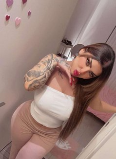 Hot Luxurious - escort agency in Cairo Photo 1 of 3