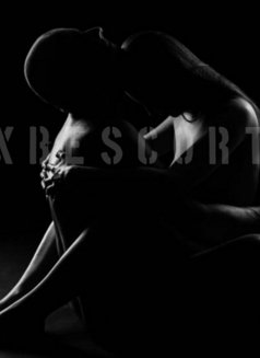 Hot Male Masseur - Male escort in Dubai Photo 3 of 6