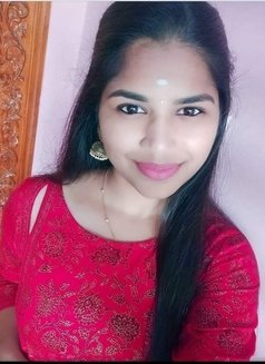 Hot Mallu Girl Living Alone - escort in Kochi Photo 1 of 1