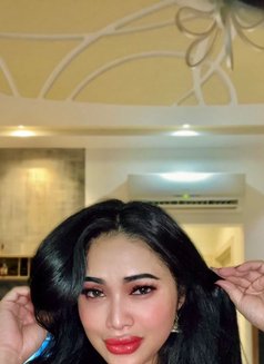 HOT MASSAGE NURU GEL EROTIC BB EXCELLENT - puta in Muscat Photo 4 of 8