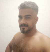 Hot Massage - Male escort in Umm al-Qaiwain