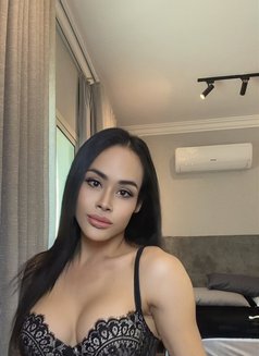 Hot Massage with poppers - Transsexual escort in Dammam Photo 12 of 12