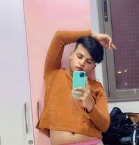 Hot Massager - Acompañantes masculino in Ahmedabad