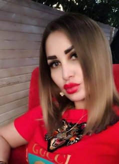 Hot Mature Leyala - puta in Kuala Lumpur Photo 9 of 13