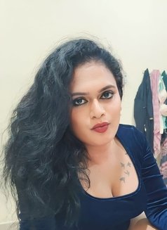 Hot Meera Tran - Transsexual escort in Bangalore Photo 2 of 4