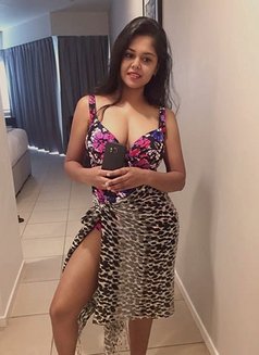 88OO2115O8 kajal Independent girls model - escort in New Delhi Photo 3 of 4
