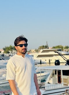 Hot Men - Male escort in Doha Photo 2 of 4