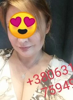 Hot Milf AVAILABLE NOW in Dubai/Strapon - puta in Dubai Photo 24 of 24