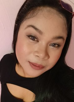 Hot Milf Lynn - adult performer in Manila Photo 1 of 6