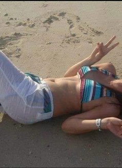 Hot Mira - escort in Abu Dhabi Photo 3 of 4