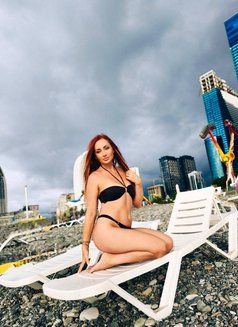 Hot Mistress Rosalia - puta in Paris Photo 18 of 18