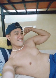 hot model daks - Dominador masculino in Manila Photo 10 of 12