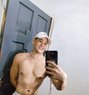 hot model daks - Dominador masculino in Manila Photo 9 of 9