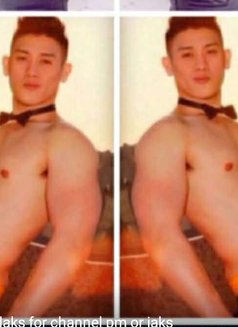 hot model daks - Male dominatrix in Manila Photo 13 of 15