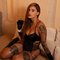 Hot Model Genezis - puta in Dubai Photo 4 of 22