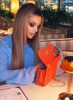 HOT MODEL IN YOUR TOWN +800 videos - escort in Mumbai Photo 2 of 29