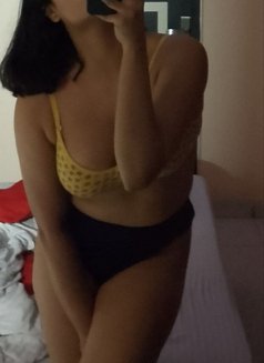 Hot N Sexy Kerala Independent Girl Now - escort in Abu Dhabi Photo 1 of 2
