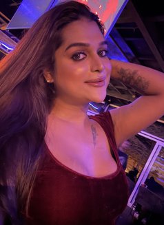 Hot nd sexy nude cam - puta in Mumbai Photo 11 of 12