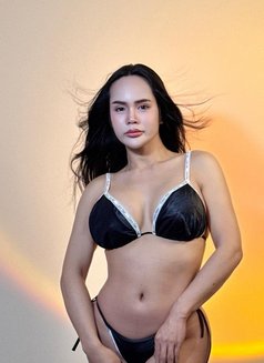 Hot New Nisa Ladyboy Abu Dhabi - masseuse in Abu Dhabi Photo 1 of 4