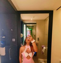Hot Niki - Transsexual escort in Hyderabad Photo 21 of 21