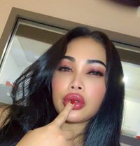 Eorotic sensual Nuru Gel - escort in Riyadh Photo 3 of 10