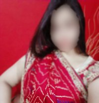 Hot Pallavi Real Meet and Cam Show - puta in Hyderabad