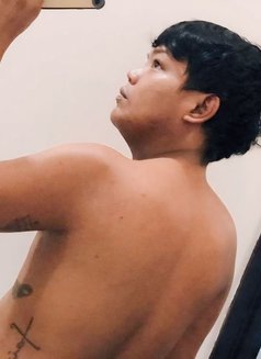 Hot Philippines Versa - Male escort in Taipei Photo 6 of 8