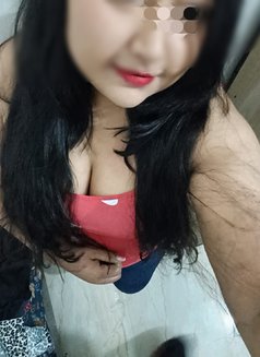 Hot Priya ( Cam & Meet) - puta in New Delhi Photo 3 of 7
