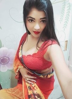 Hot Priya - escort in New Delhi Photo 3 of 5