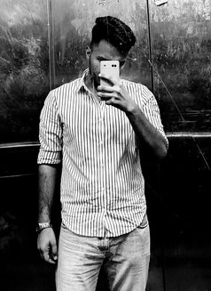 Hot Rider05 - Male escort in New Delhi Photo 2 of 3