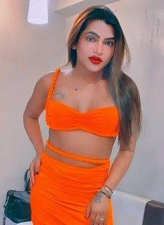 Hot Riyu sexy - Transsexual escort in Surat Photo 13 of 16