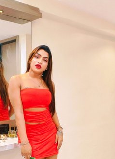 Hot Riyu sexy - Transsexual escort in Surat Photo 15 of 16