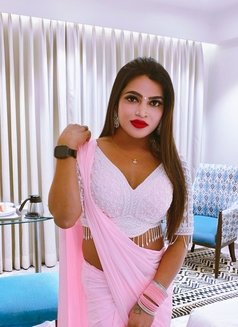 Hot Riyu sexy - Acompañantes transexual in Mumbai Photo 11 of 16