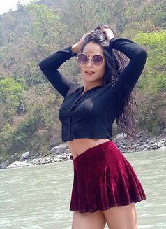 Hot Rose - Transsexual escort in Kathmandu Photo 3 of 8