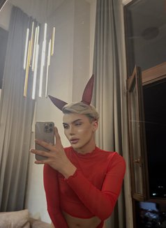 Hot Russian Alias 🇷🇺 - Transsexual escort in Jeddah Photo 2 of 20
